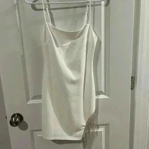 Selfie Leslie CALL ON ME DIAMANTE FRINGE MINI DRESS WHITE - Picture 9 of 9